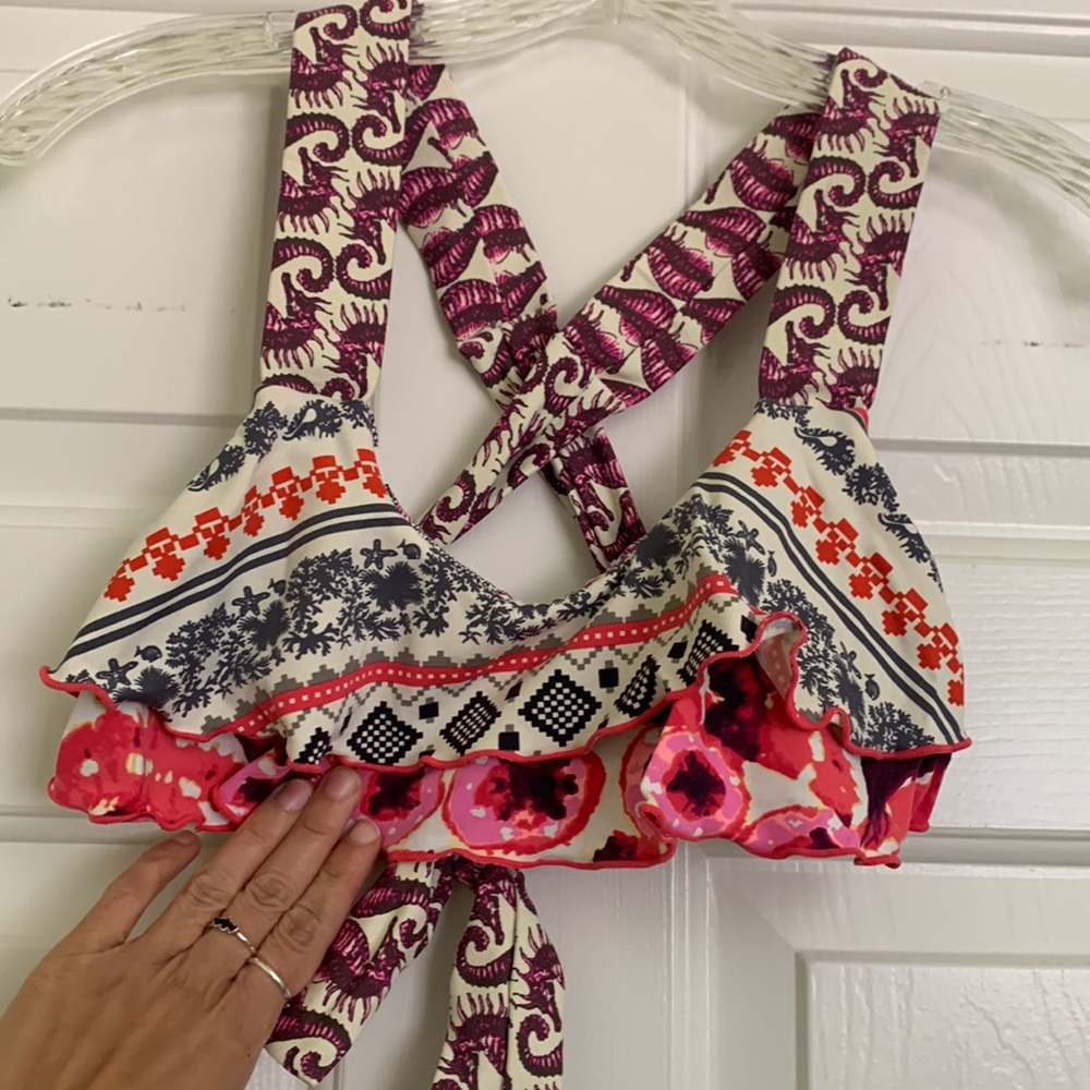 Maaji small bikini top Seahorse pink purple cross back Columbia s
